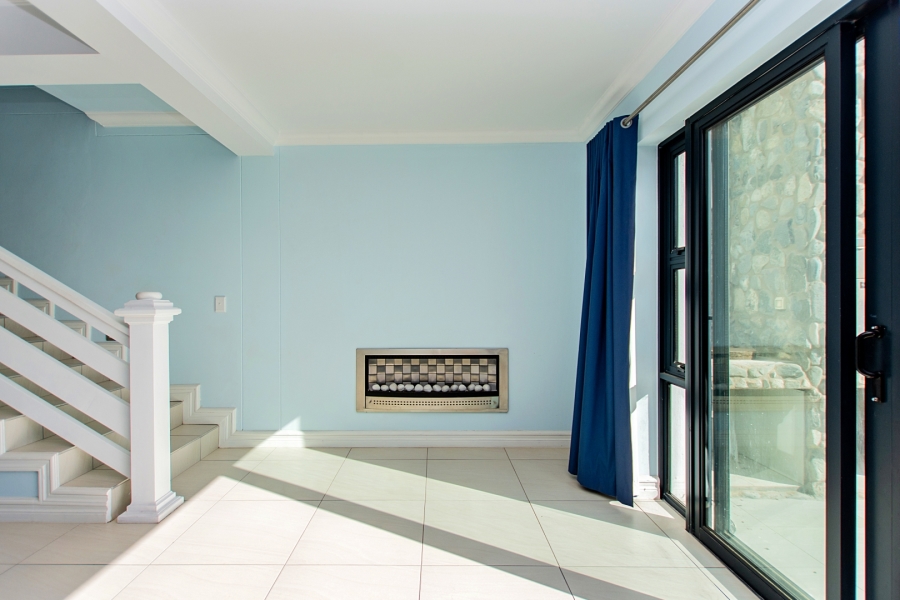 3 Bedroom Property for Sale in Sandy Point Western Cape